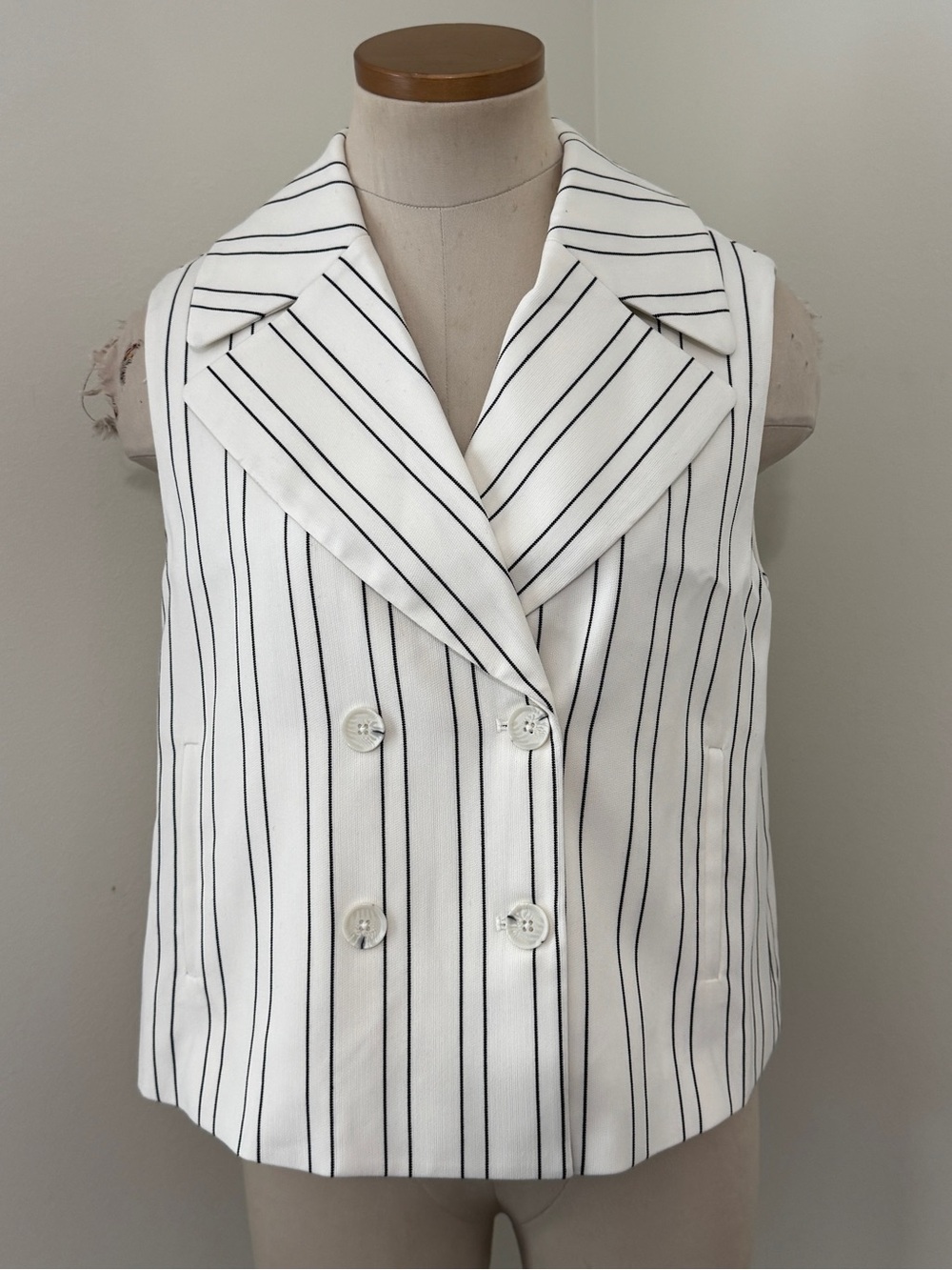 New WHBM 6 White Black Stripe Double-Breasted Vest ~ Preppy Academic Y2K
